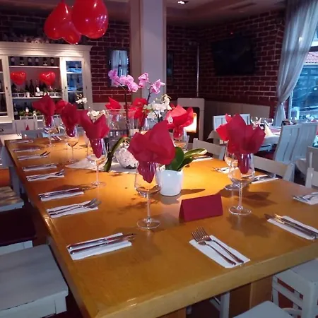 Snow Peak Todorka /next To The Lift/ 6 Persons * בנסקו