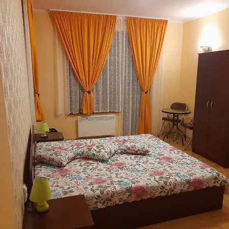 Snow Peak Todorka /next To The Lift/ 6 Persons