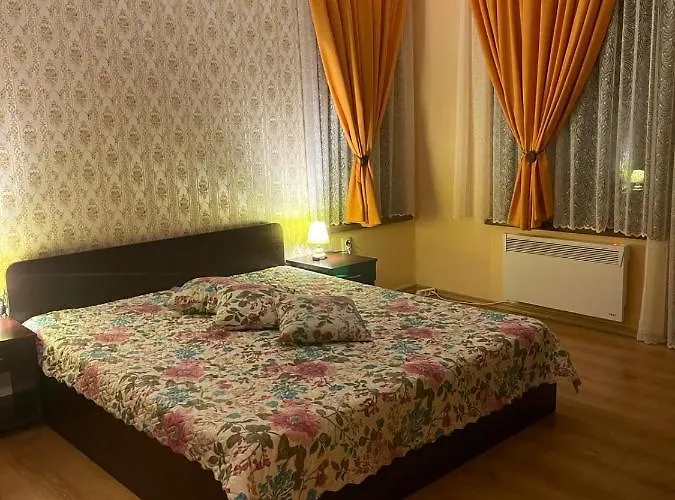 Snow Peak Todorka /next To The Lift/ 6 Persons Apartment